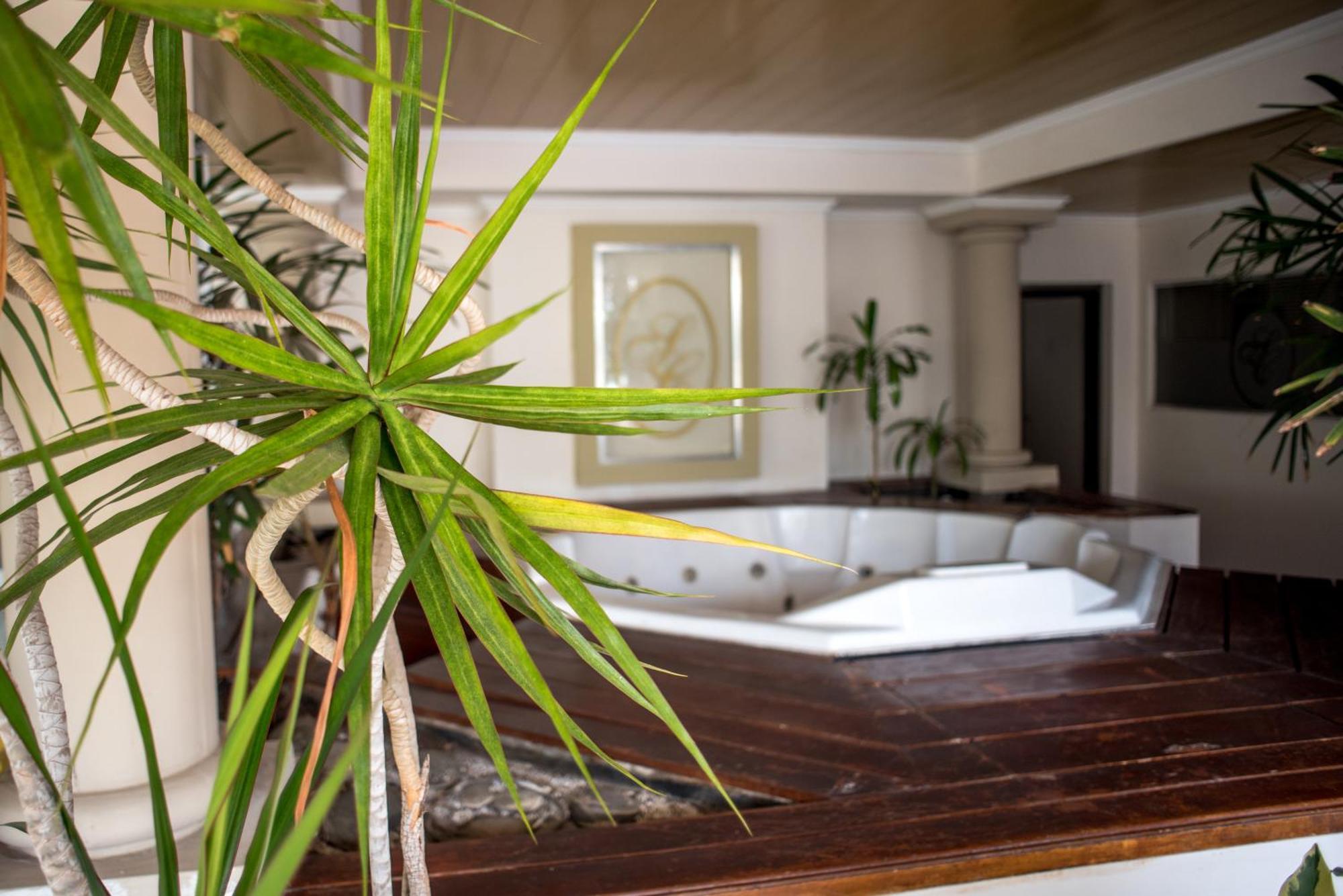 Resort y Spa Santa Cecilia Uno Вила Карлос Пас Екстериор снимка