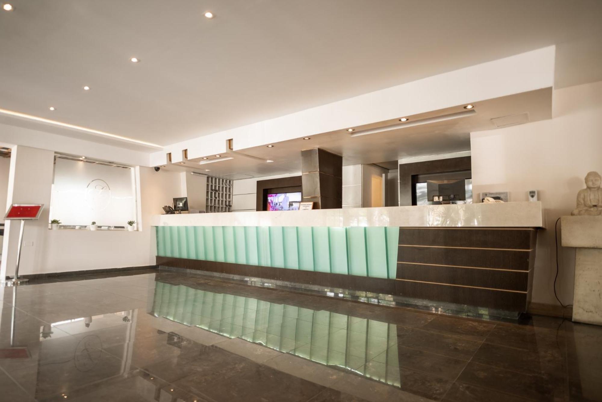 Resort y Spa Santa Cecilia Uno Вила Карлос Пас Екстериор снимка