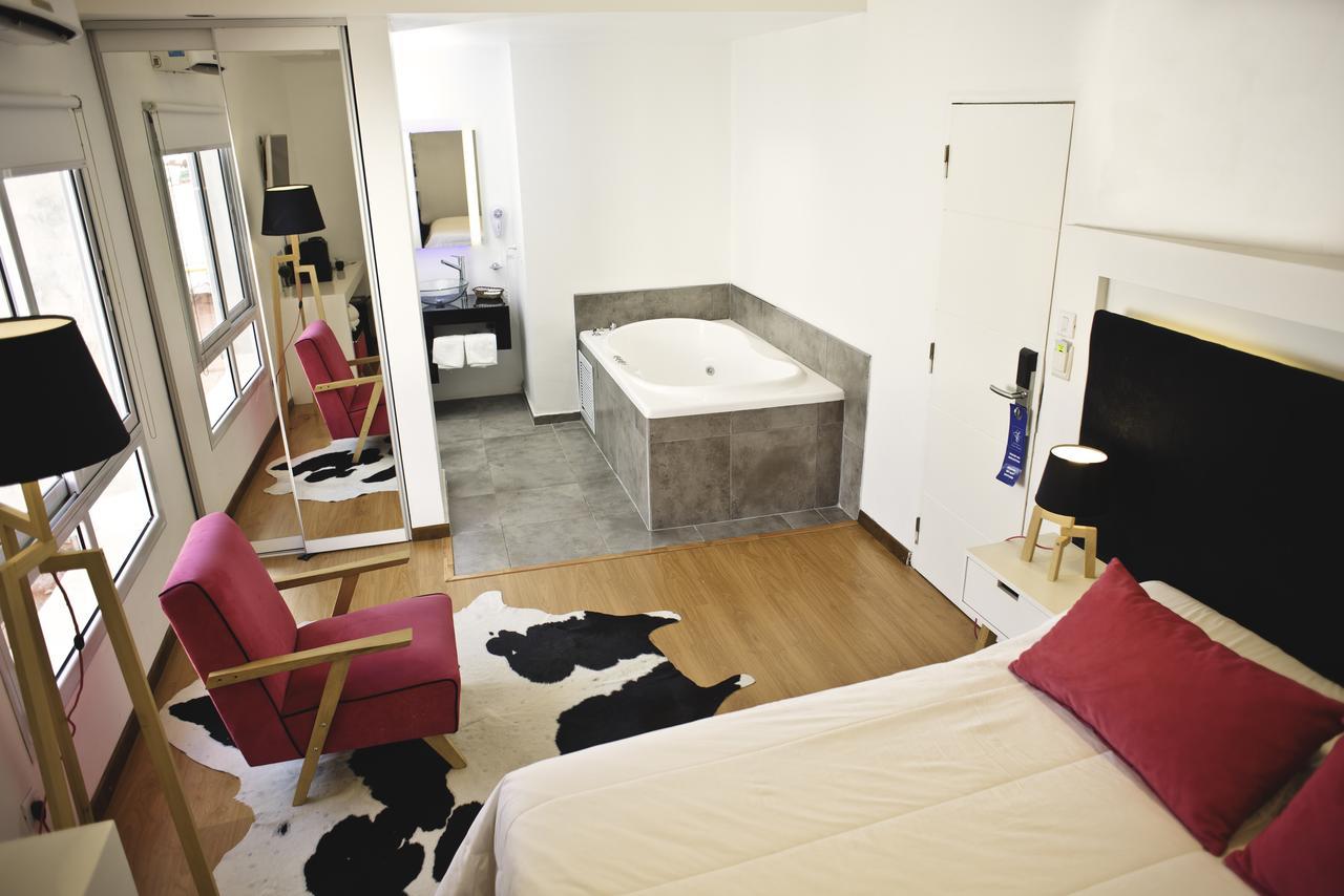 Resort y Spa Santa Cecilia Uno Вила Карлос Пас Екстериор снимка