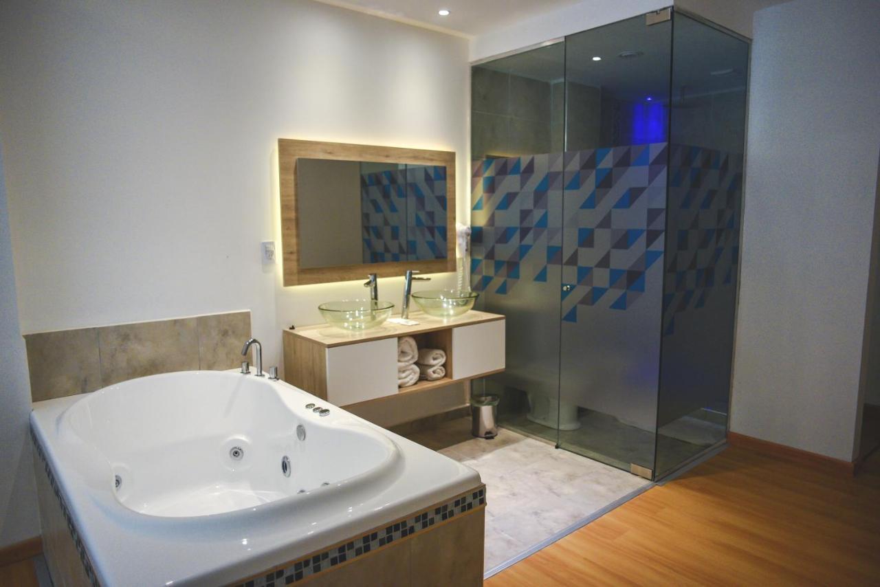 Resort y Spa Santa Cecilia Uno Вила Карлос Пас Екстериор снимка